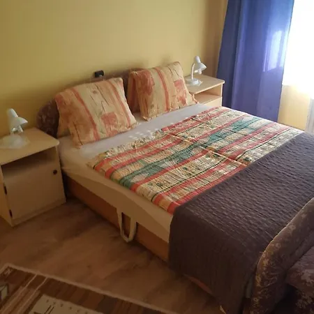 In Fonyod/balaton 18627 Apartment